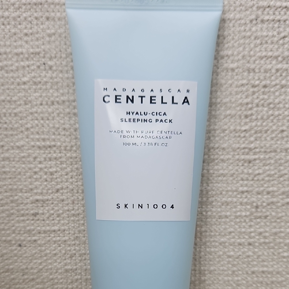 Centella Hyalu-Cica Sleeping Pack - Light Blue - Picture 3 of 11